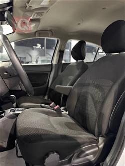 Mitsubishi Mirage G4